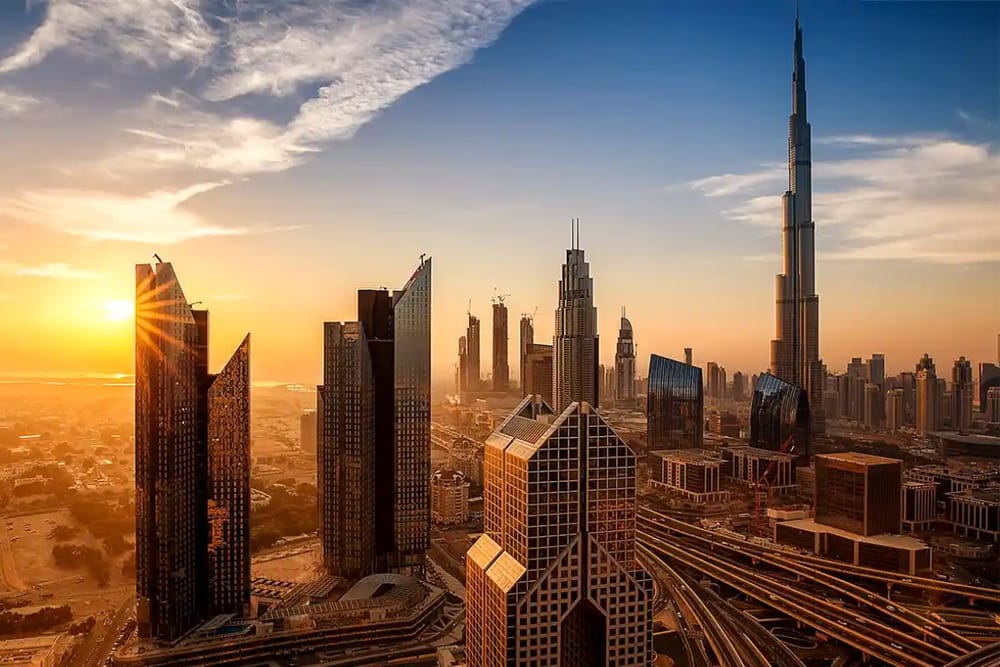 High-society lifestyle and luxury properties in Dubai