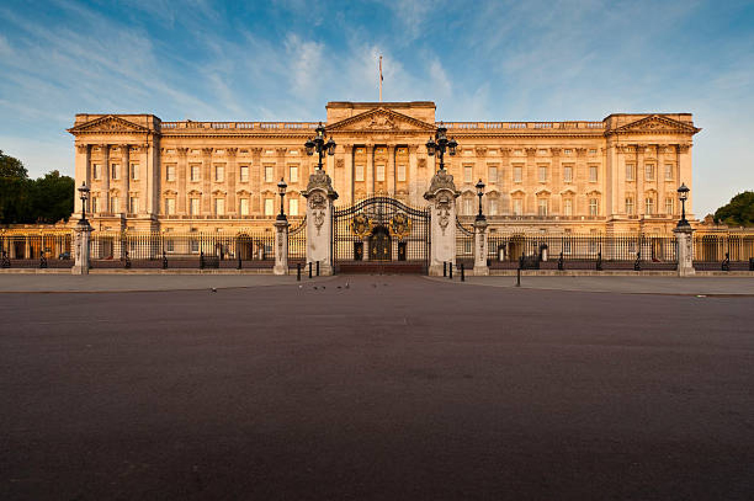 most expensive houses in the world 2026 Buckingham Palace London
