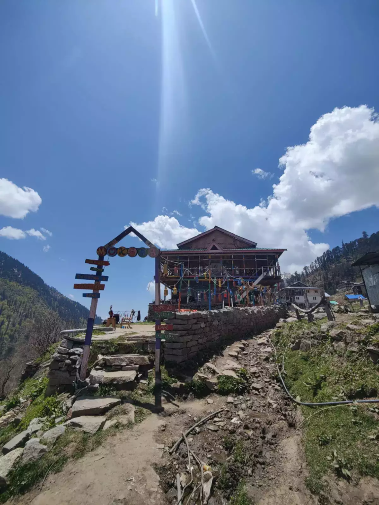 Moksha Cafe, Waichin village, Malana. 